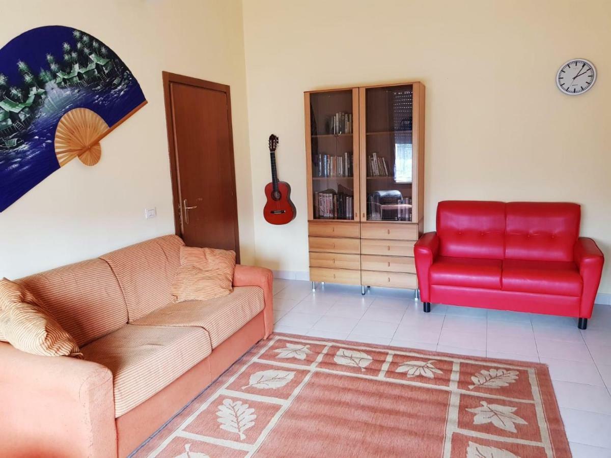 מונטניאנה Ostello Citta' Murata מראה חיצוני תמונה